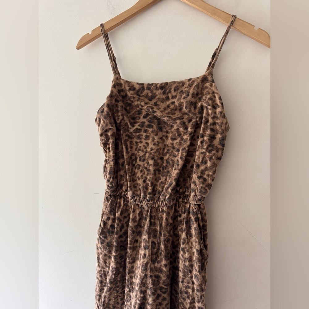 Old Navy Waist Defined Sleeveless Cami Jumpsuit-‎ Leopard Animal Print - Picture 3 of 7